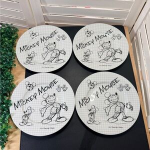 NWT Disney “Sketchbook” White and Black Mickey Mouse 8” Ceramic Plates -Set of 4